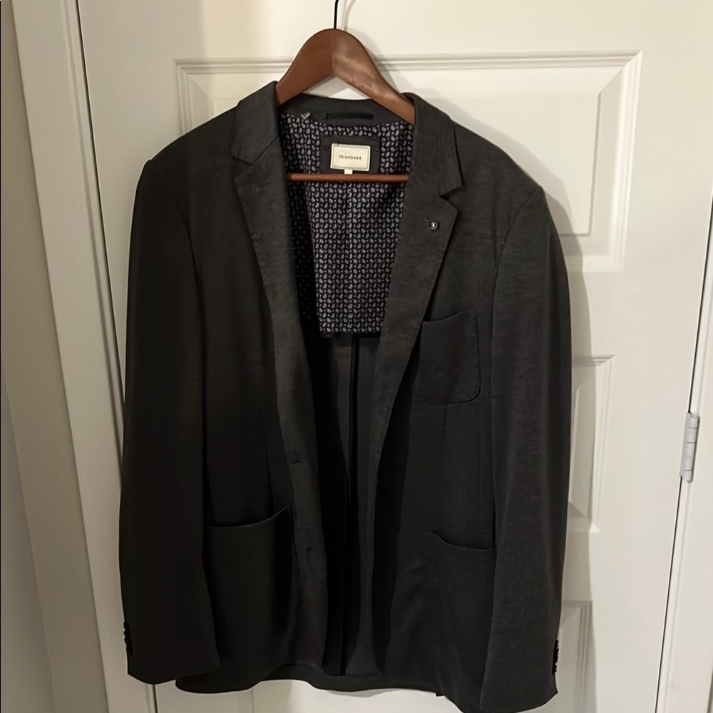 7 Diamonds Dark Gray Blazer